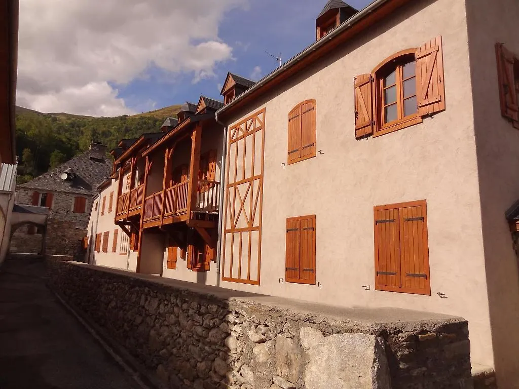 Aparthotel Residence Vignec Village By Actisource